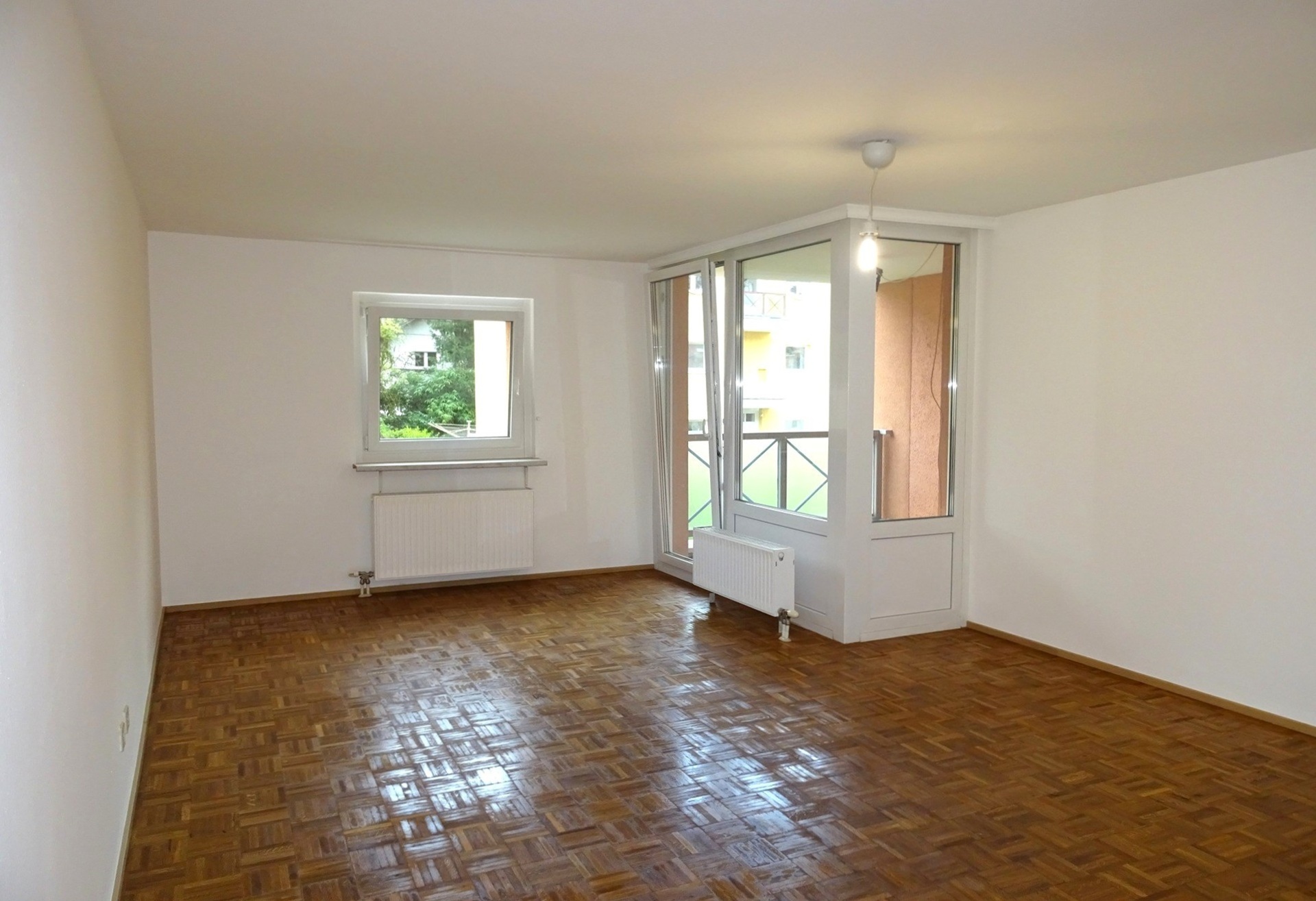 Mieten | 9877: Sonnige 4-Zimmerwohnung mit großzügiger Loggia in Salzburg Gnigl