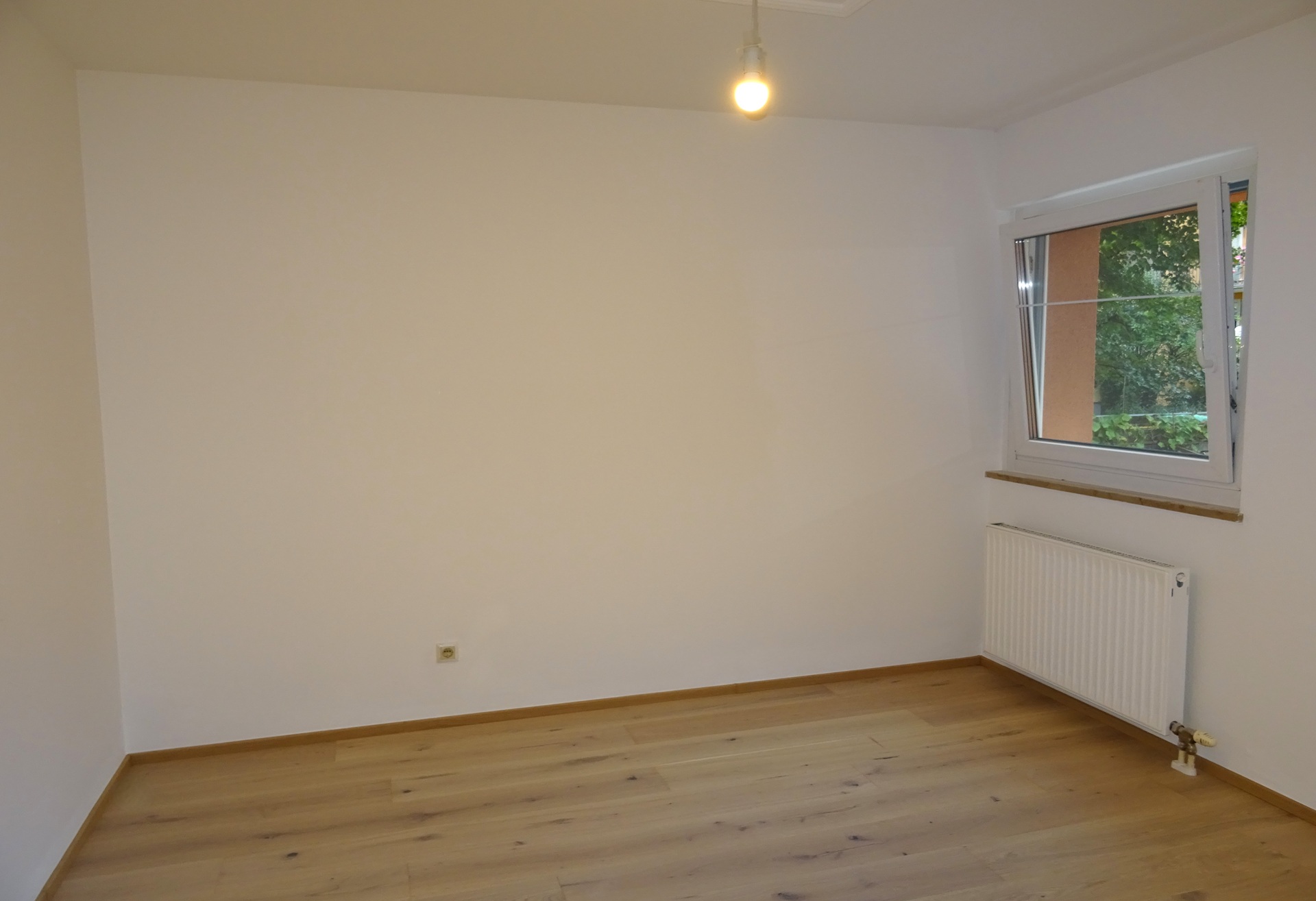 Mieten | 9877: Sonnige 4-Zimmerwohnung mit großzügiger Loggia in Salzburg Gnigl